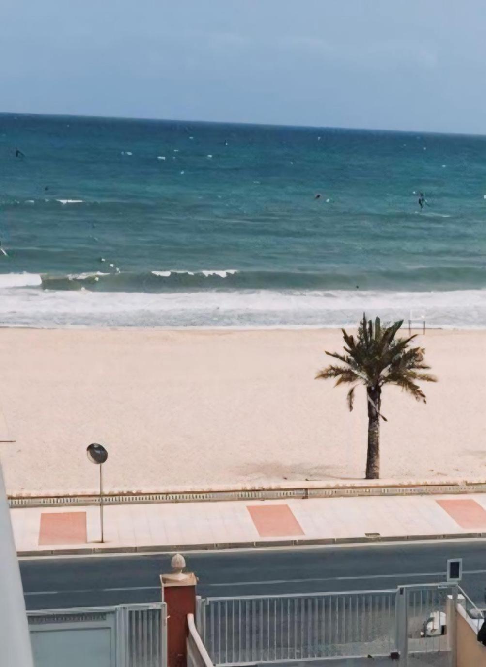 50 Pasos Hacia El Mar Lägenhet El Campello Exteriör bild