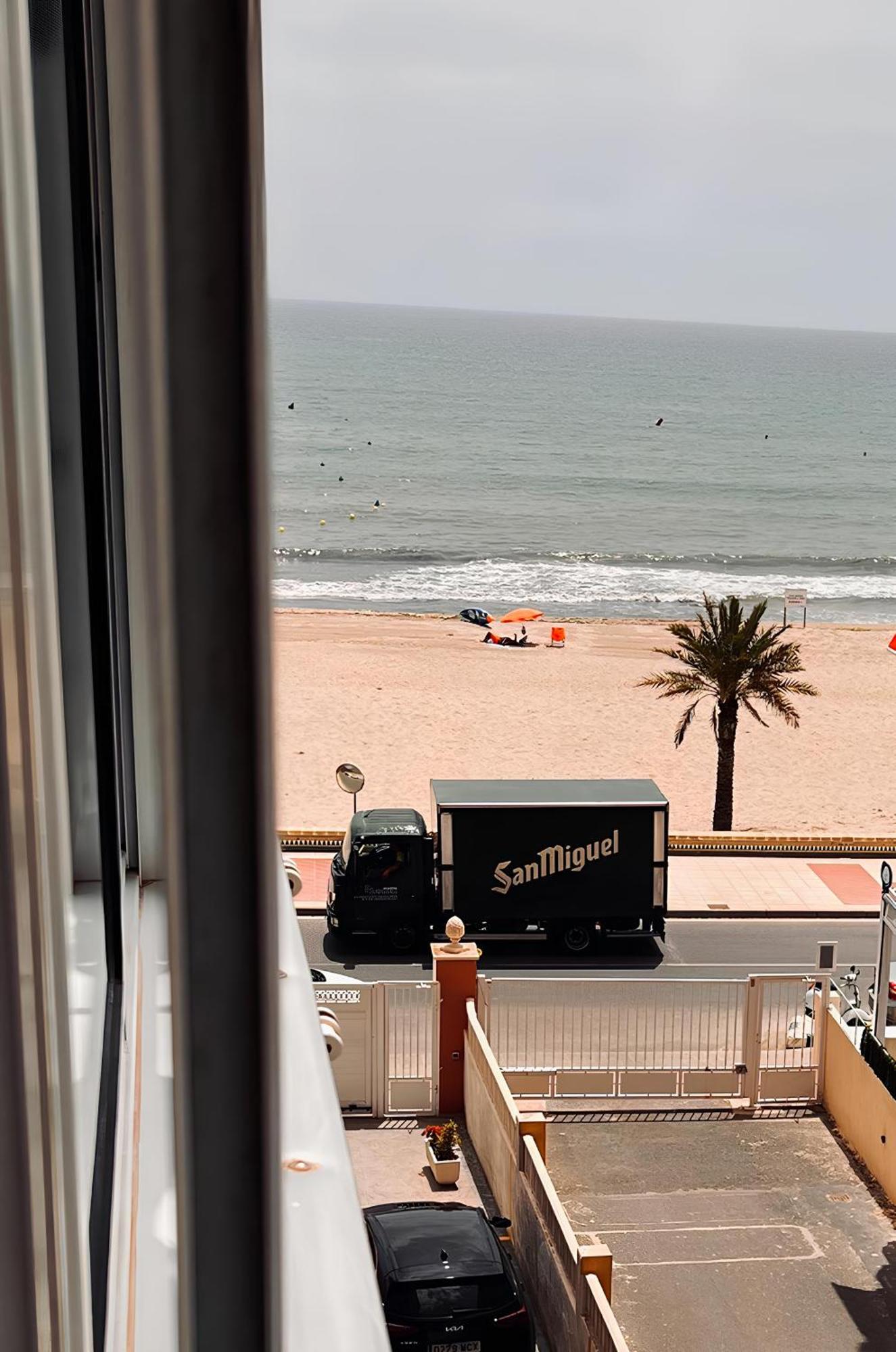 50 Pasos Hacia El Mar Lägenhet El Campello Exteriör bild